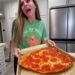 heart pizza video